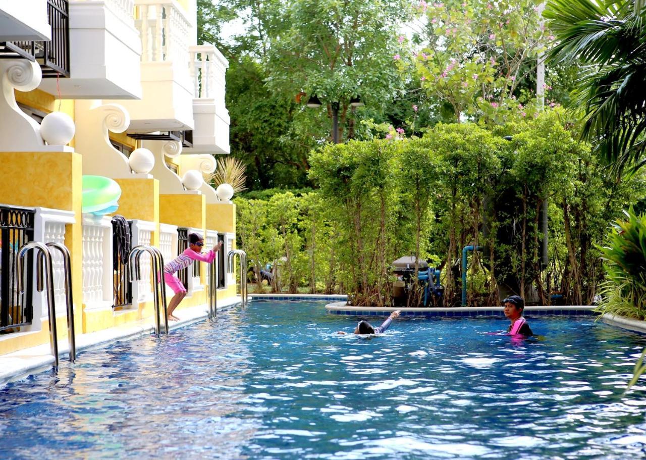 Venetian Poseidon Pool Hotel Haat Jomtien Eksteriør bilde