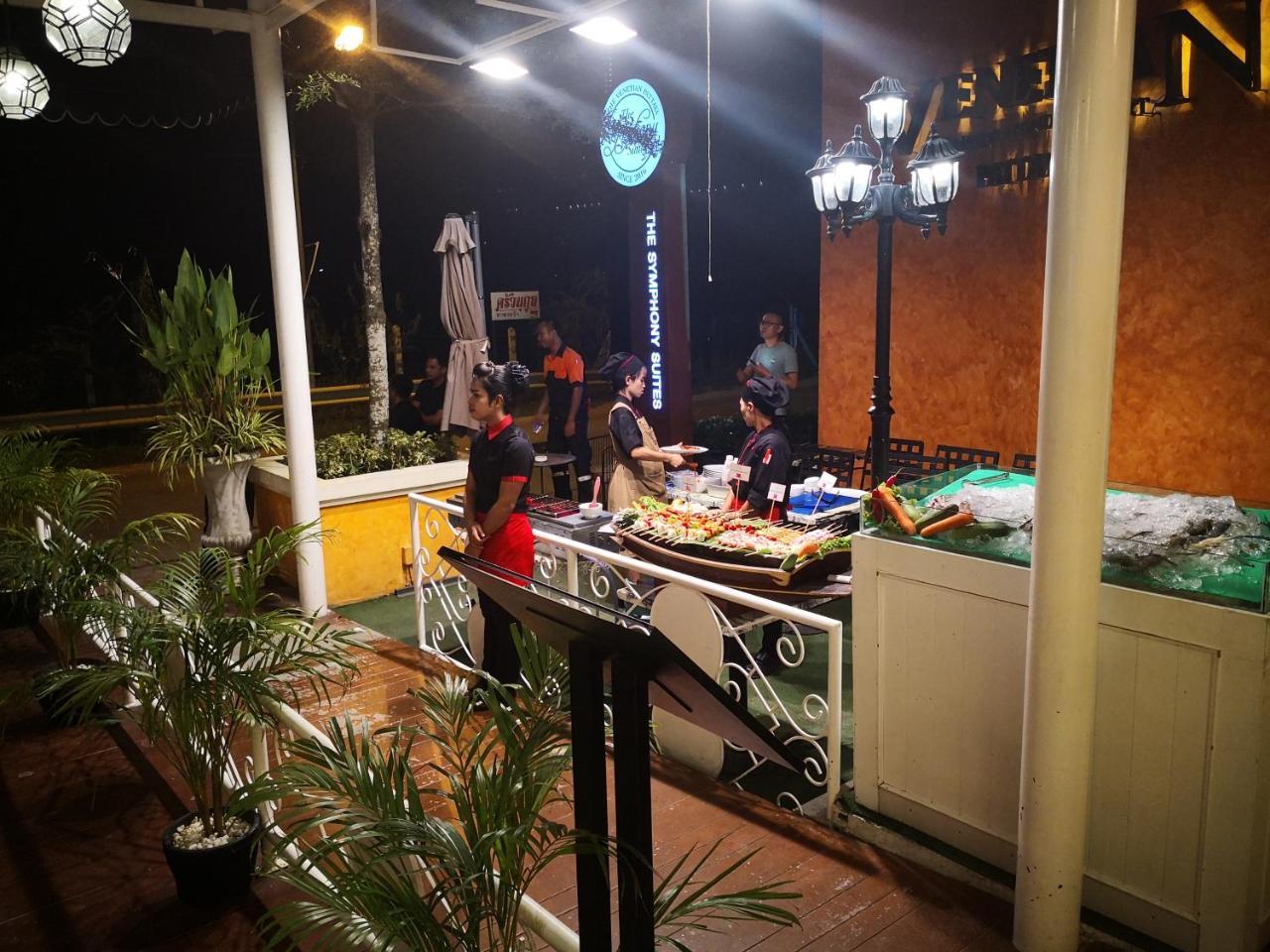 Venetian Poseidon Pool Hotel Haat Jomtien Eksteriør bilde